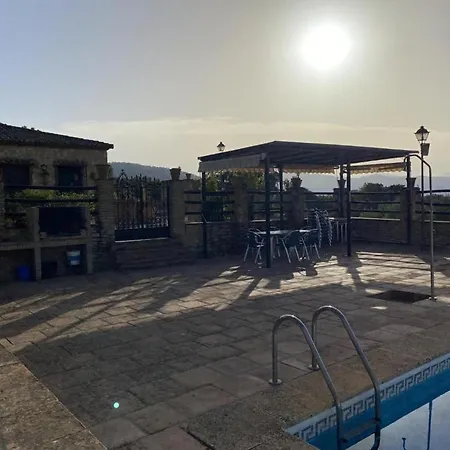 Olivar El Pino Holiday home Ronda